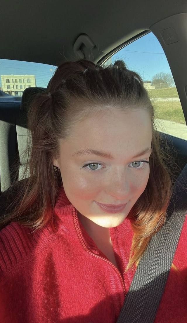 NO PAYMENT REQUIRED- SEXY SINGLE MOM FOR MEET AND FUCK AS LONG AS YOU KNOW HOW TO USE YOUR DICK 🍑🍑💦💦 🍆 - Image 2