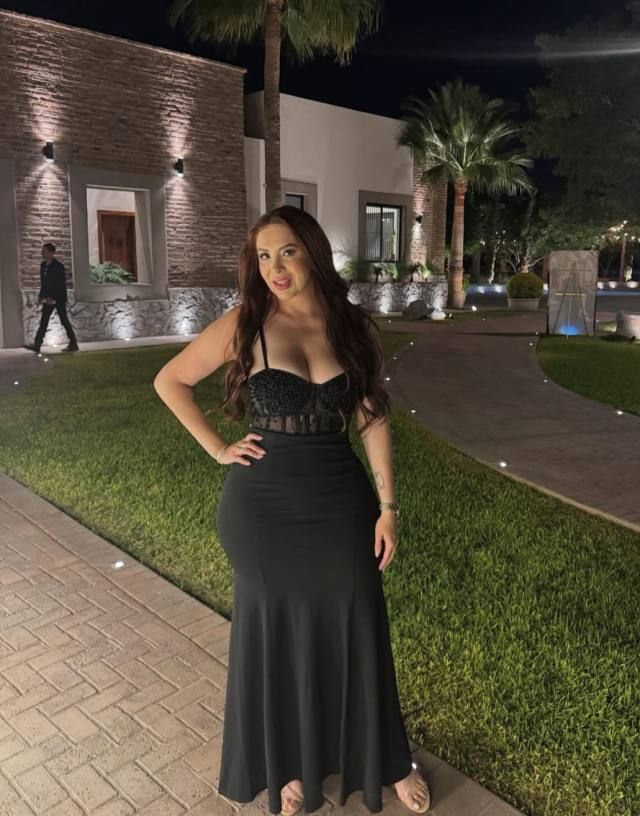 SINGLE HORNY MOM❤️❤️❤️ - Image 2